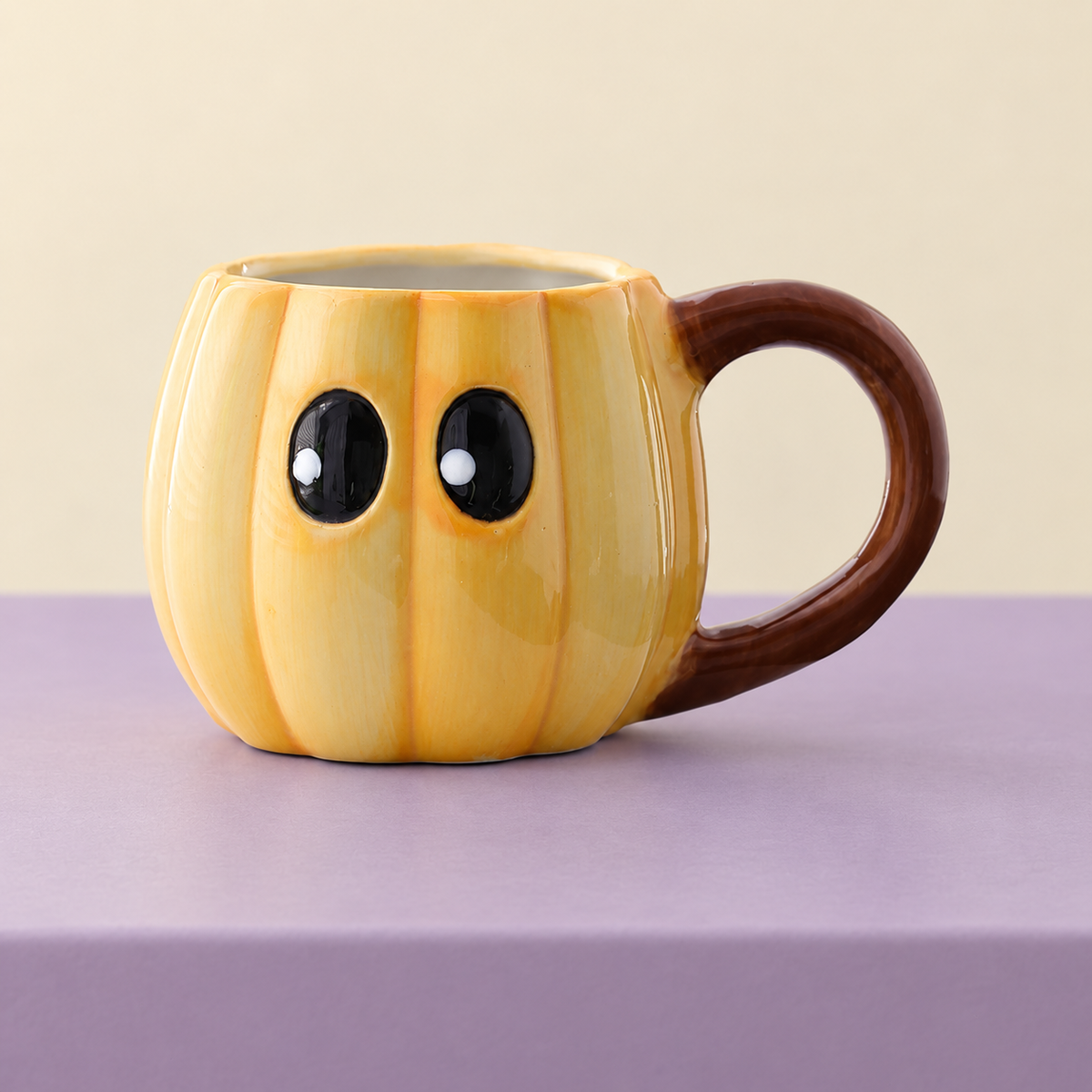 Wide-Eyed Pumpkin Mug