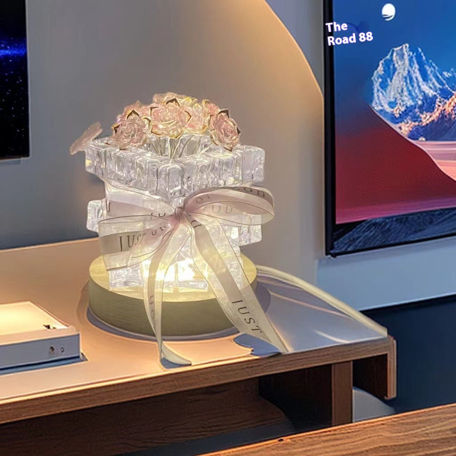 Rose-Cube Bouquet Lamp Model