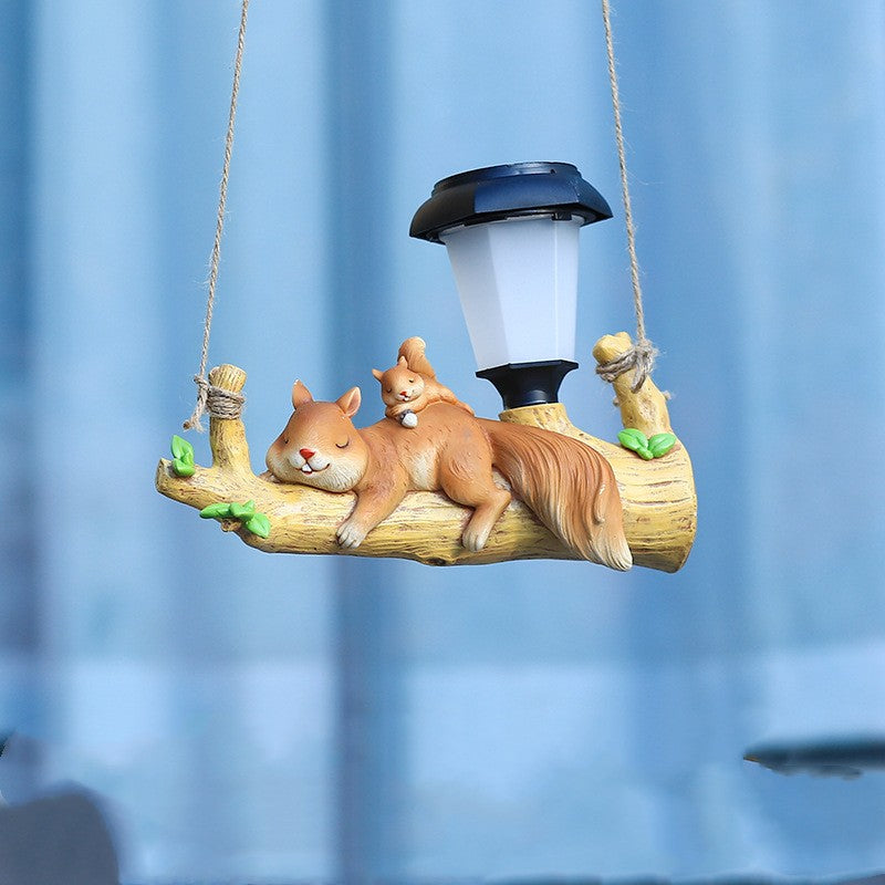 Squirrel Branch Hanging Accent Light